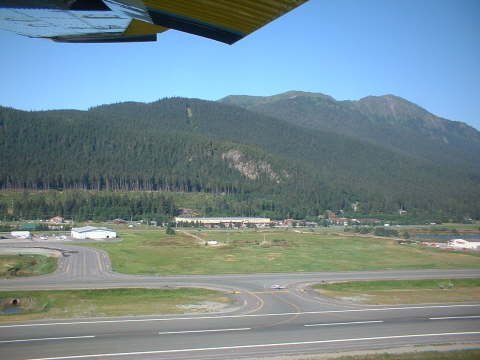 085 Landing cdwm 1280x960